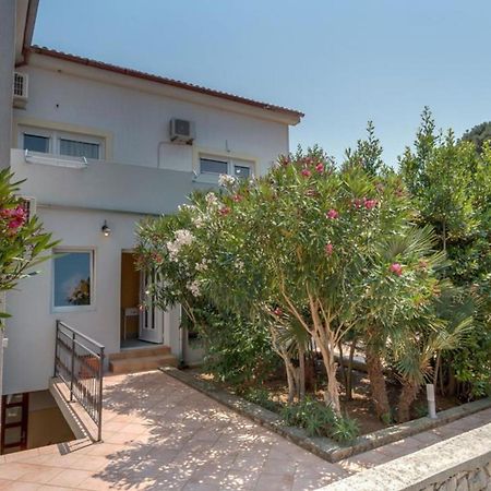 Pansion Belvedere Mali Lošinj Dış mekan fotoğraf