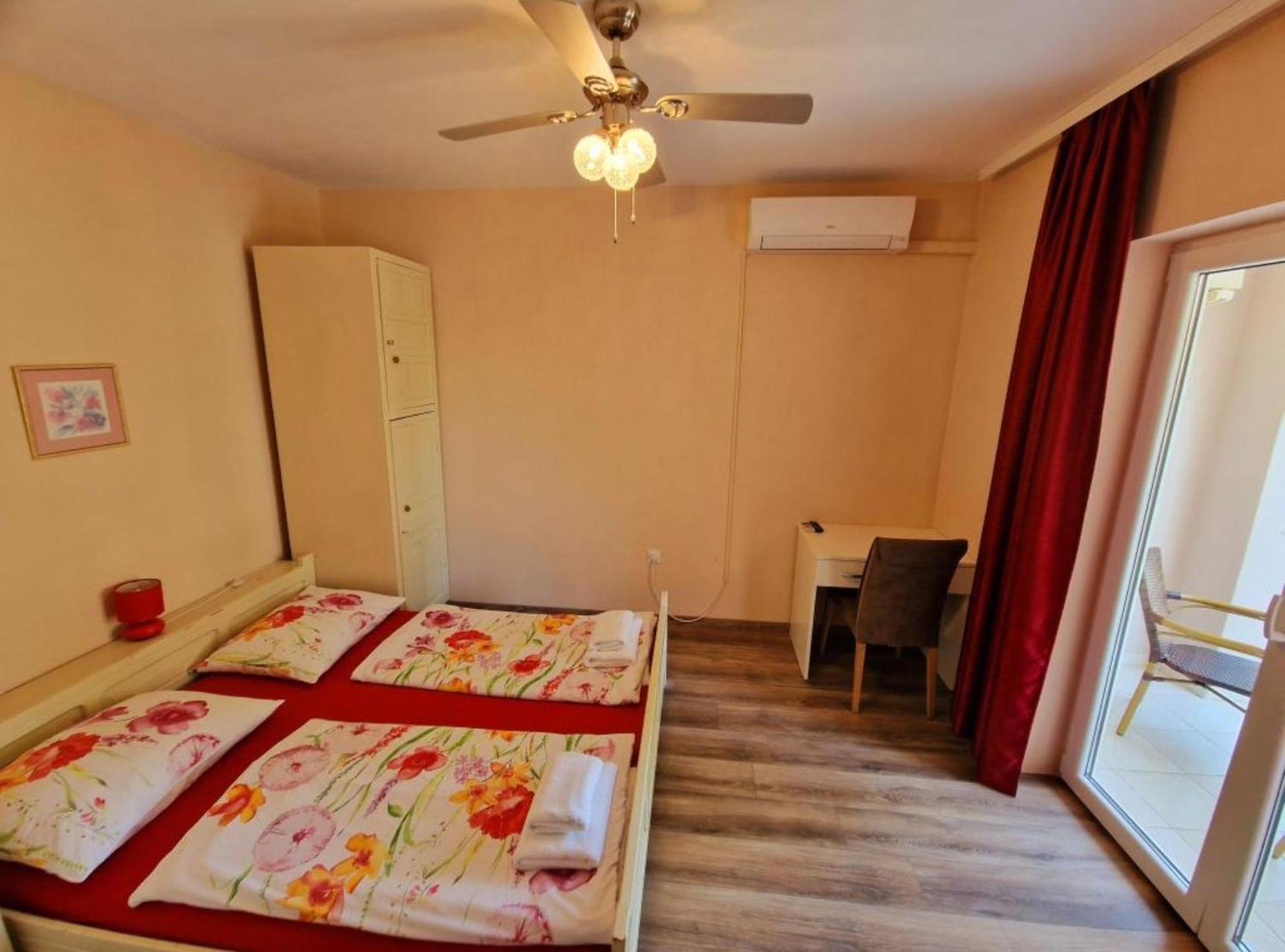 Pansion Belvedere Mali Lošinj Dış mekan fotoğraf