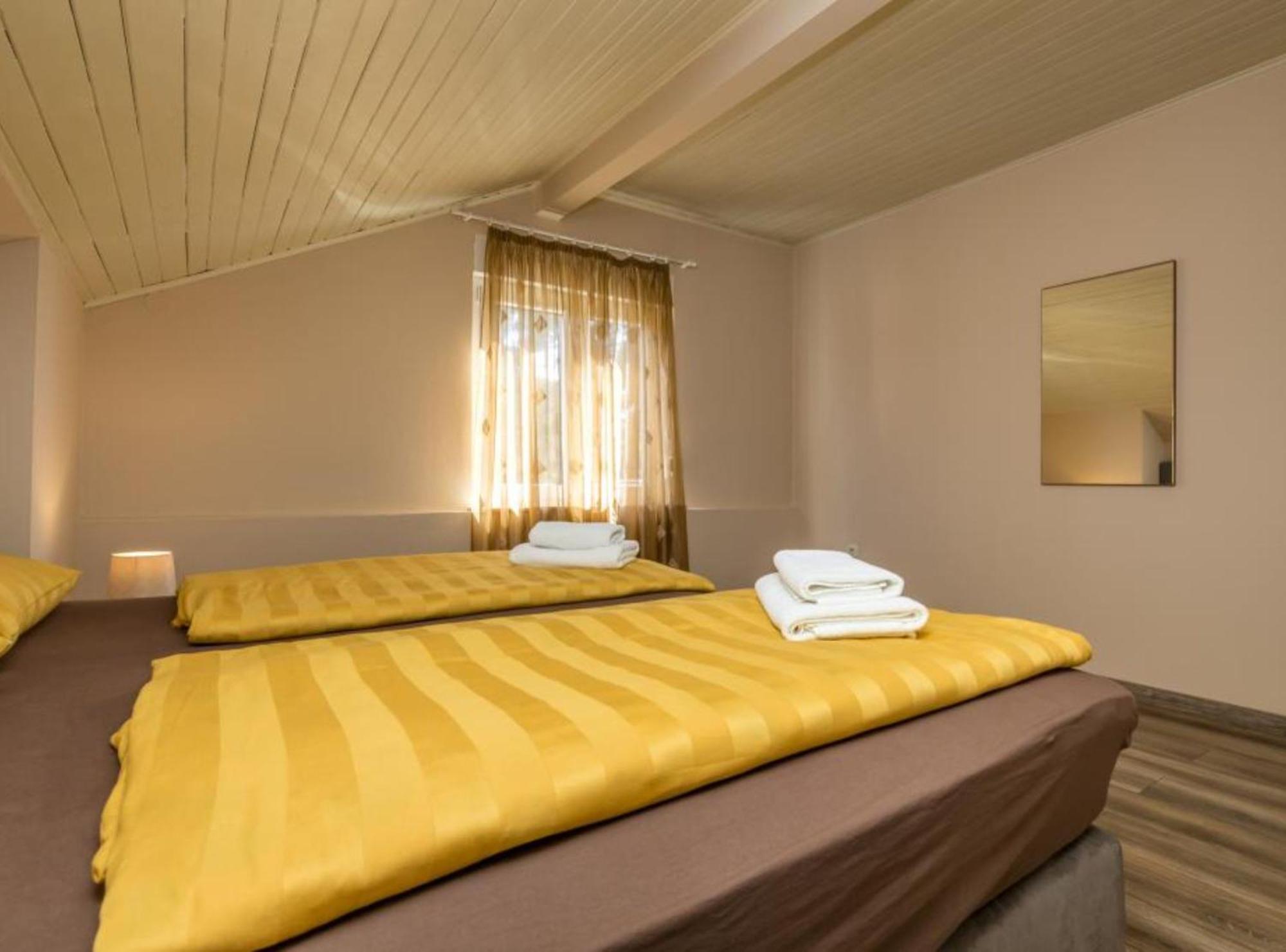 Pansion Belvedere Mali Lošinj Dış mekan fotoğraf